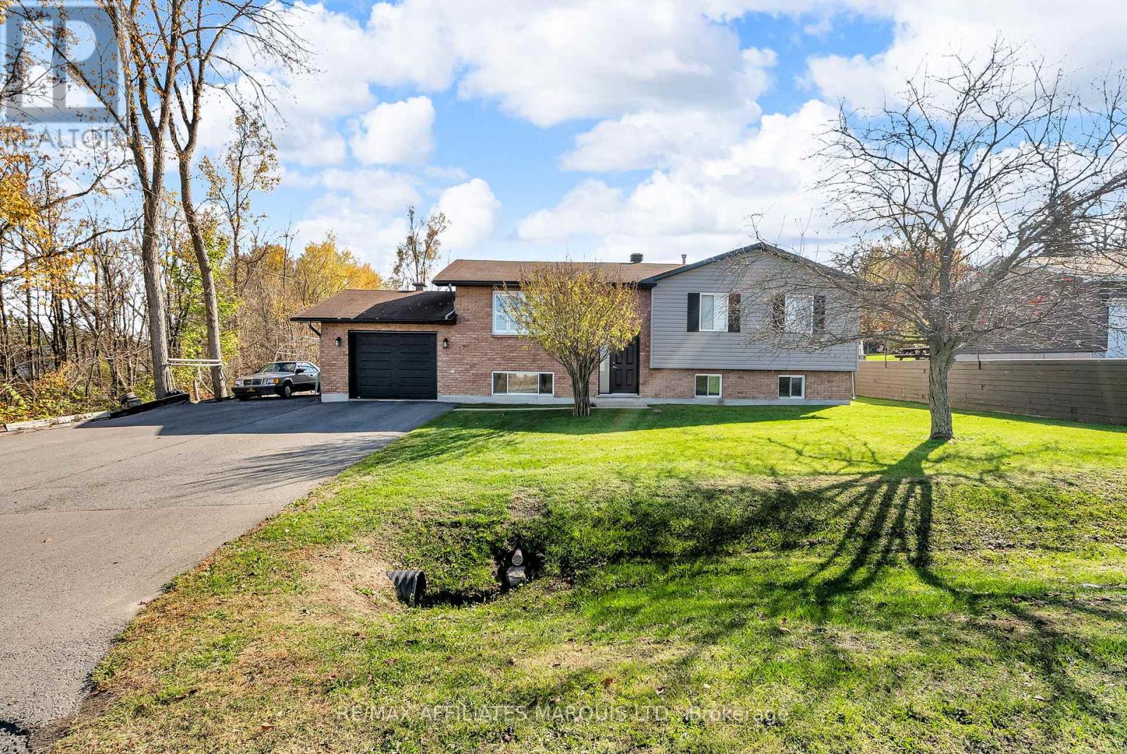 532 South Branch Road, Cornwall, Ontario  K6H 7T2 - Photo 3 - X12486882