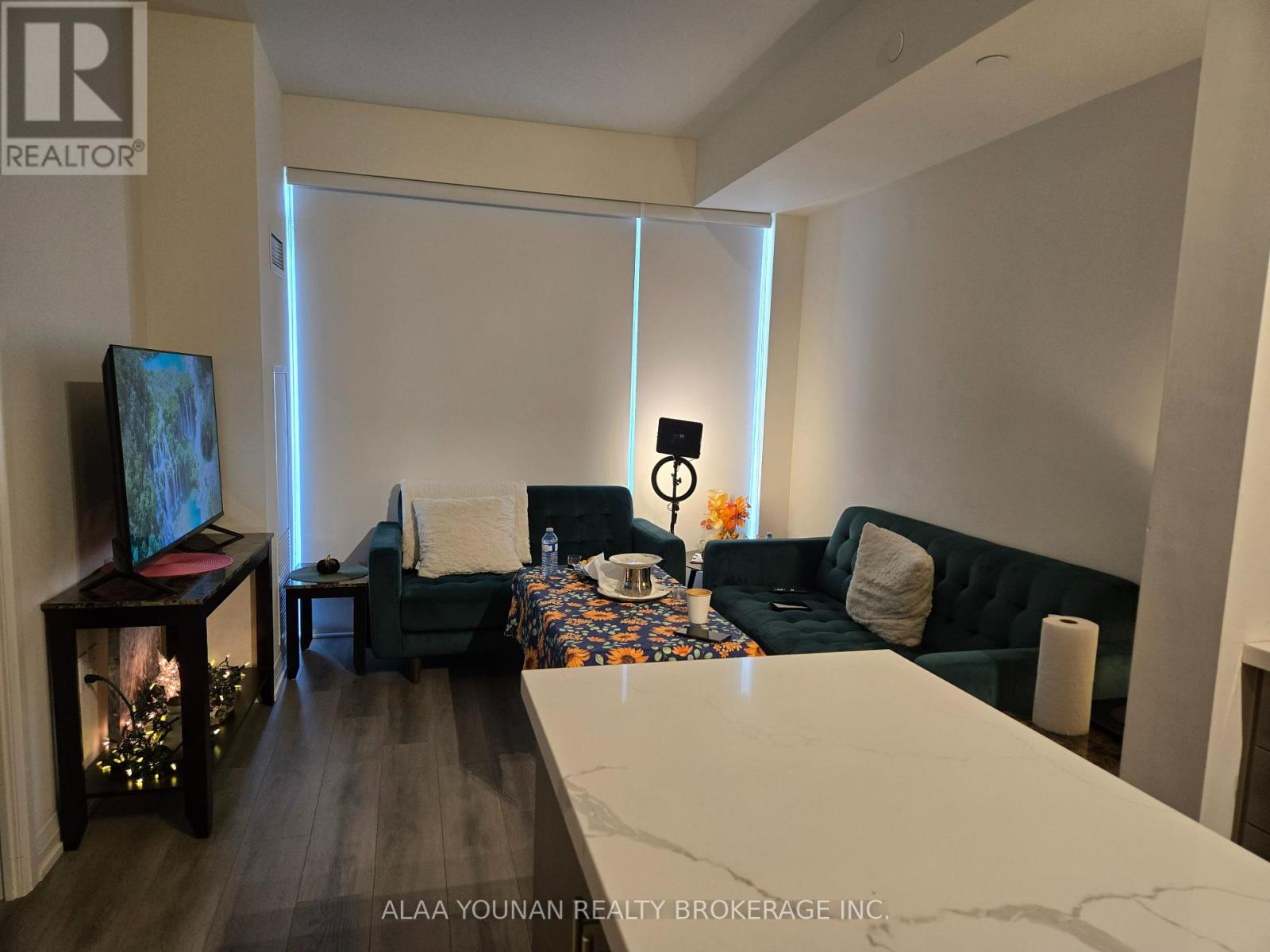 2201 - 9000 Jane Street, Vaughan, Ontario  L4K 0M6 - Photo 7 - N12475123