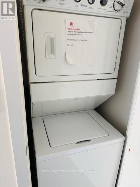 1708 - 4065 Brickstone Mews, Mississauga, Ontario  L5B 0G3 - Photo 5 - W12455519