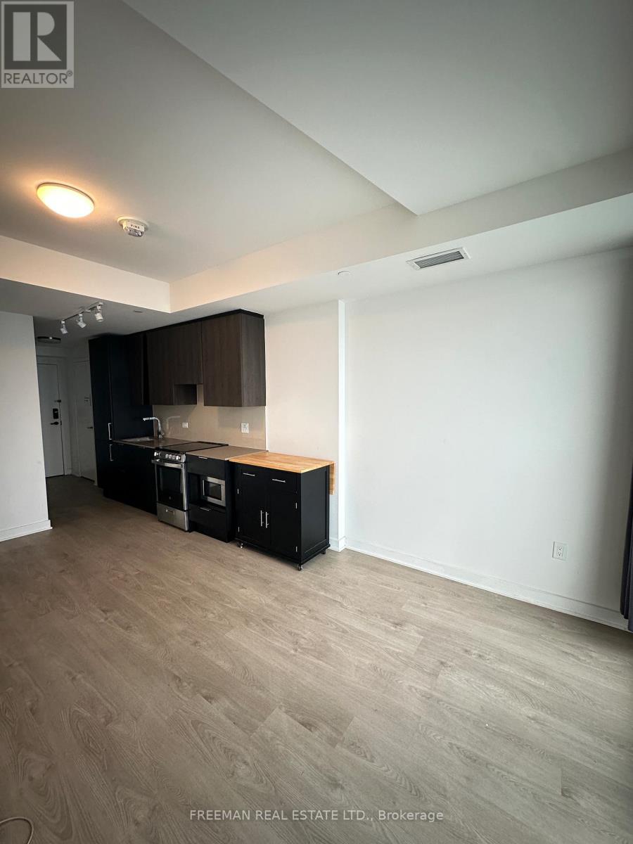 5602 - 3900 Confederation Parkway, Mississauga, Ontario  L5B 0M3 - Photo 9 - W12486457