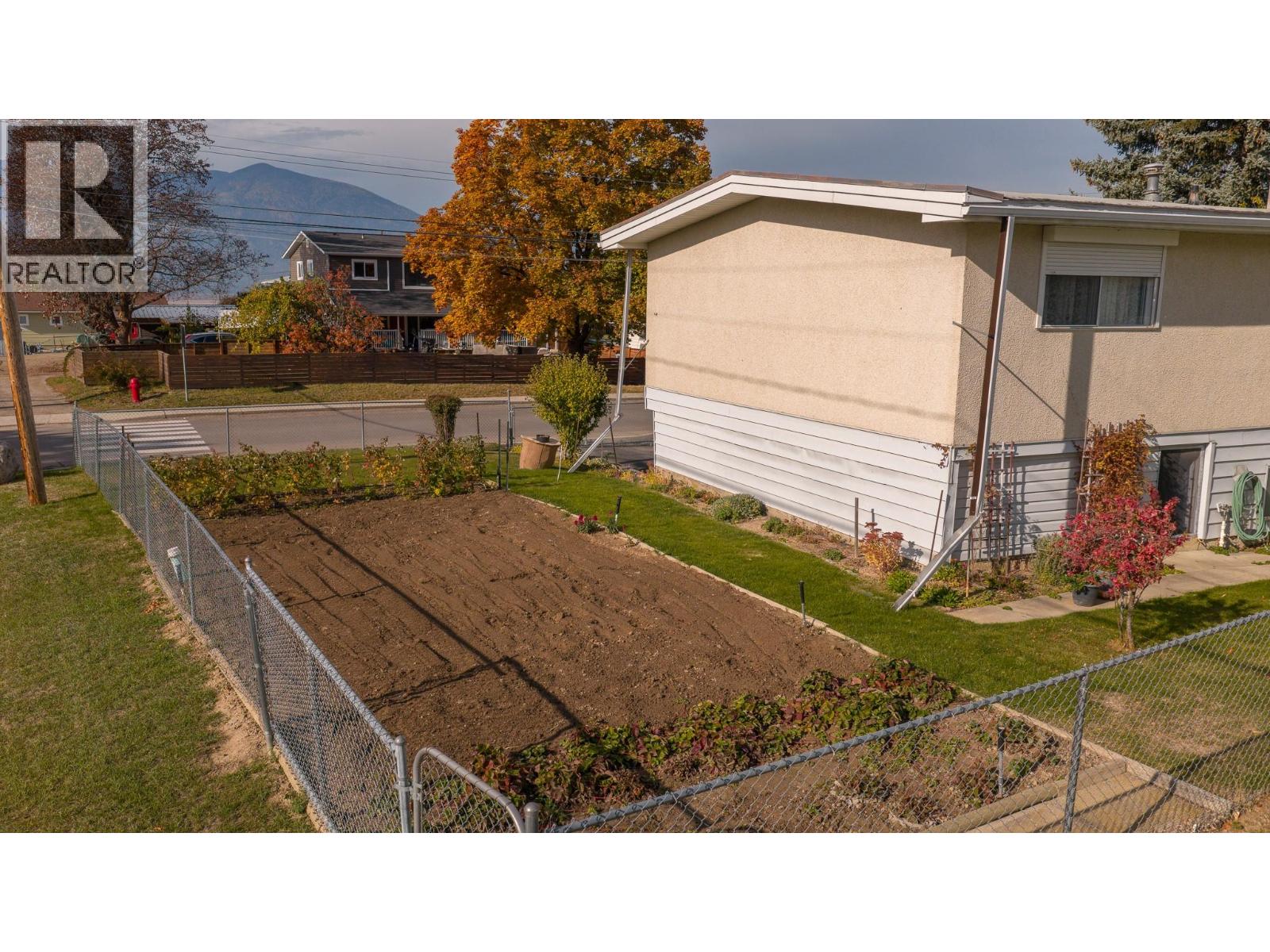 1102 Birch Street, Creston, British Columbia  V0B 1G3 - Photo 27 - 10366719