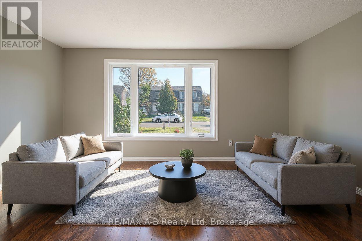 568 Devon Street, Stratford, Ontario  N4Z 1A9 - Photo 37 - X12486706