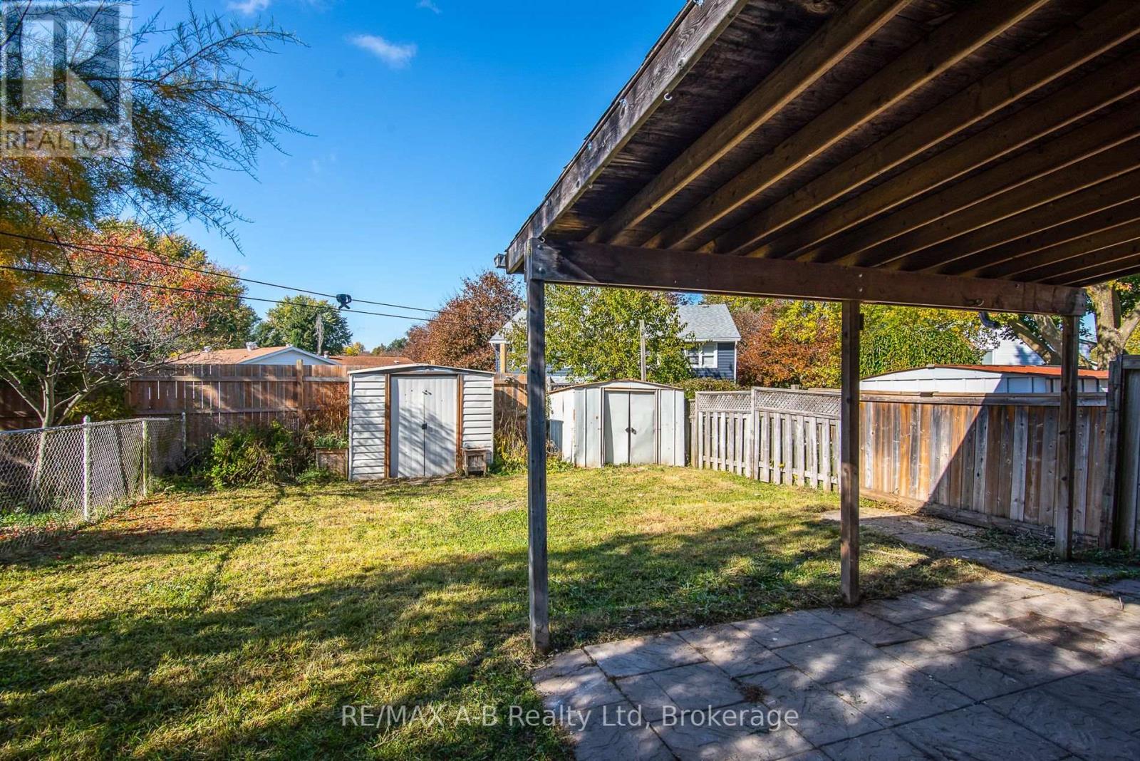 568 Devon Street, Stratford, Ontario  N4Z 1A9 - Photo 7 - X12486706