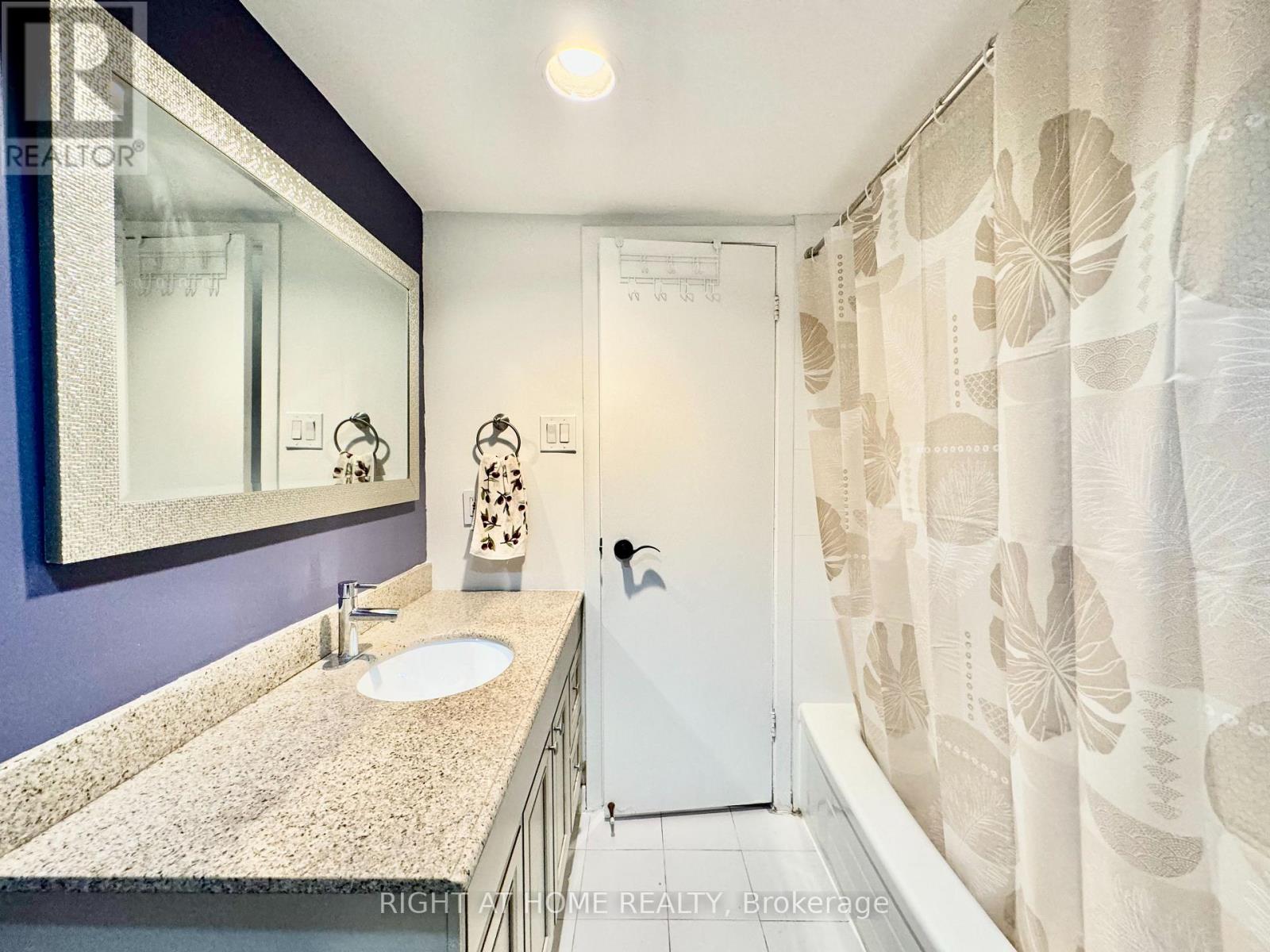 1196 Avenue Road, Toronto, Ontario  M5N 2G1 - Photo 14 - C12486872