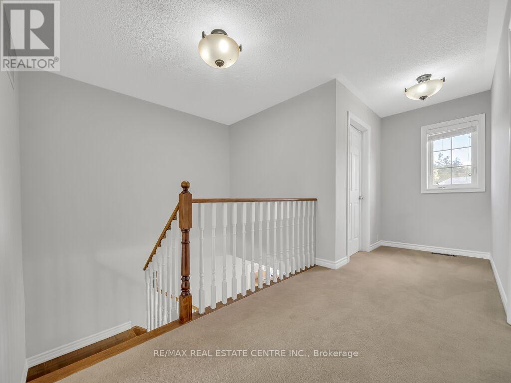 45 Stonemount Crescent, Essa (Angus), Ontario  L0M 1B4 - Photo 25 - N12486868