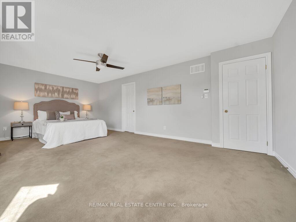 45 Stonemount Crescent, Essa (Angus), Ontario  L0M 1B4 - Photo 26 - N12486868