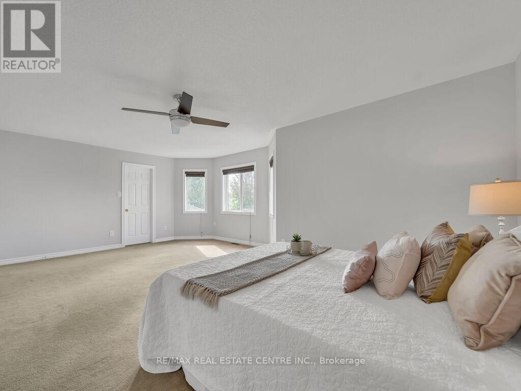 45 Stonemount Crescent, Essa (Angus), Ontario  L0M 1B4 - Photo 27 - N12486868