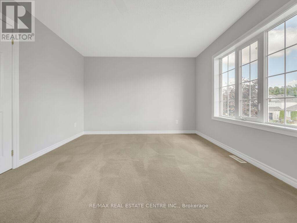 45 Stonemount Crescent, Essa (Angus), Ontario  L0M 1B4 - Photo 35 - N12486868