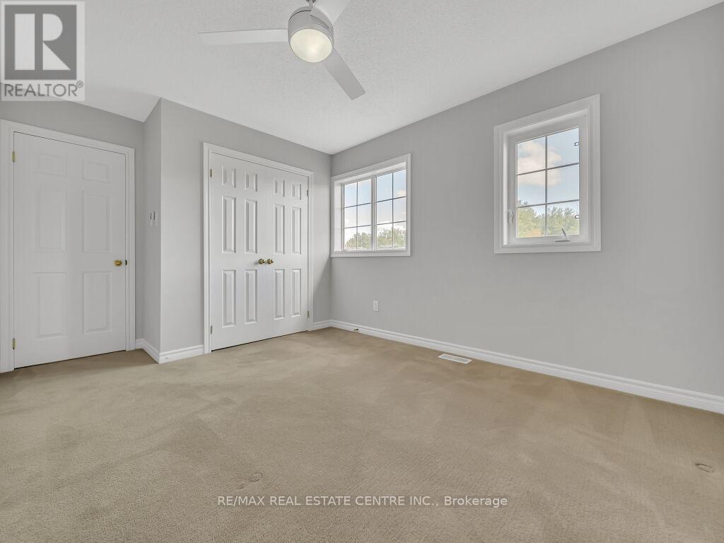 45 Stonemount Crescent, Essa (Angus), Ontario  L0M 1B4 - Photo 37 - N12486868