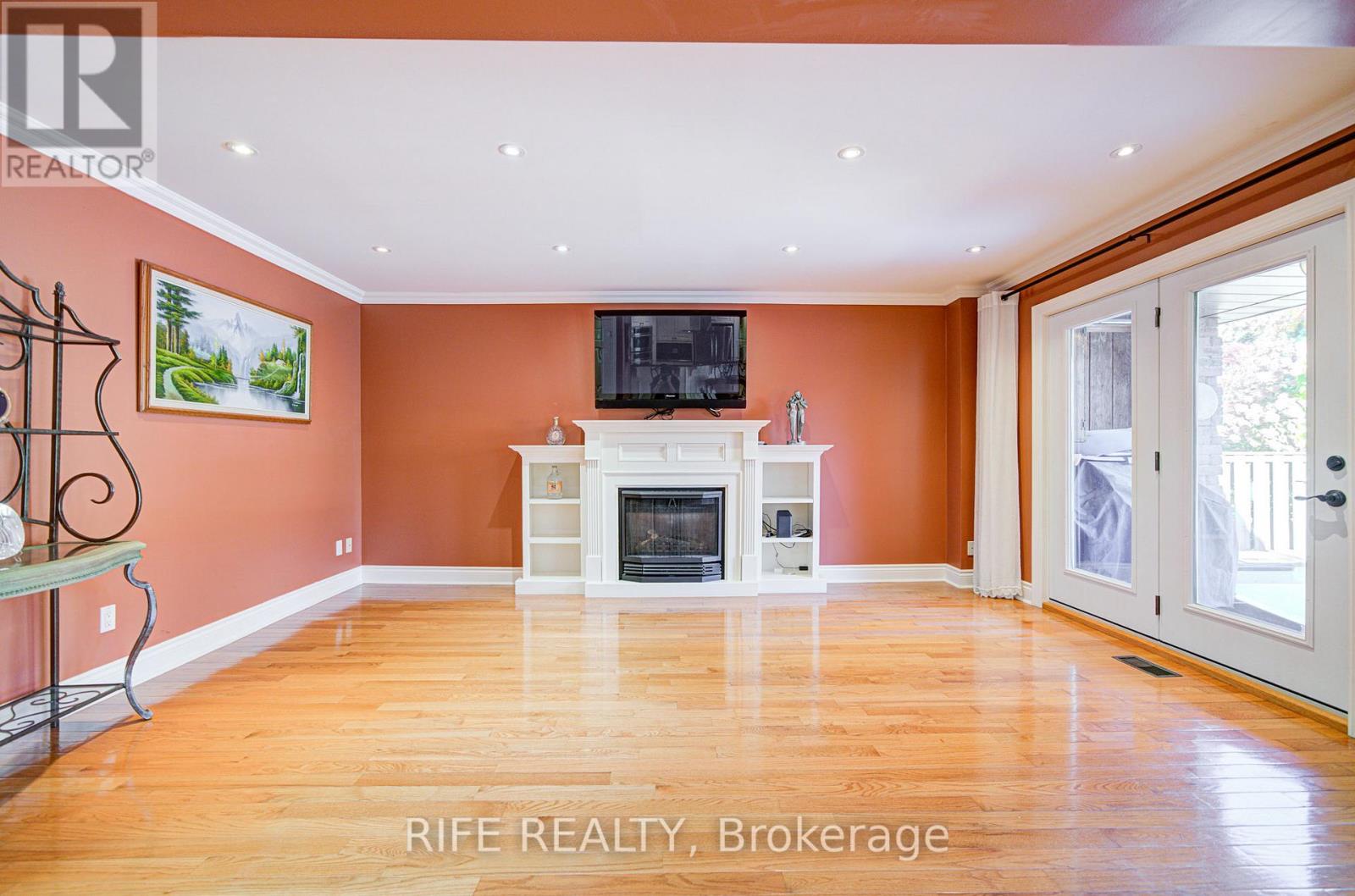 38 Longwater Chase, Markham, Ontario  L3R 4A5 - Photo 11 - N12486870