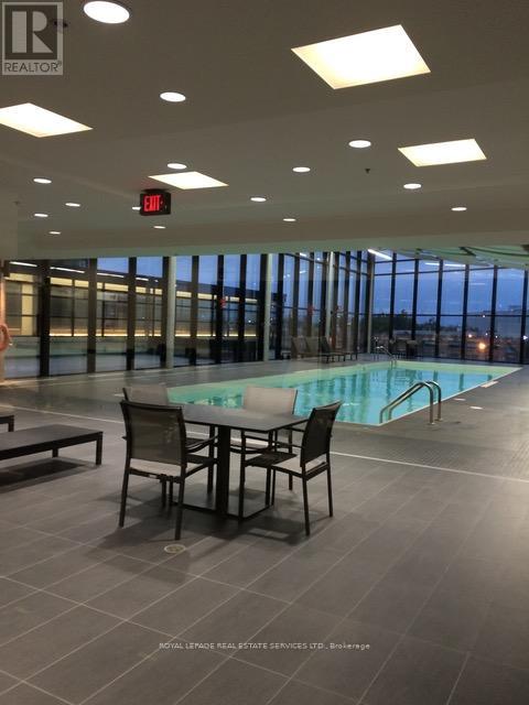 705 - 2900 Highway 7 W, Vaughan, Ontario  L4K 0G3 - Photo 11 - N12486885