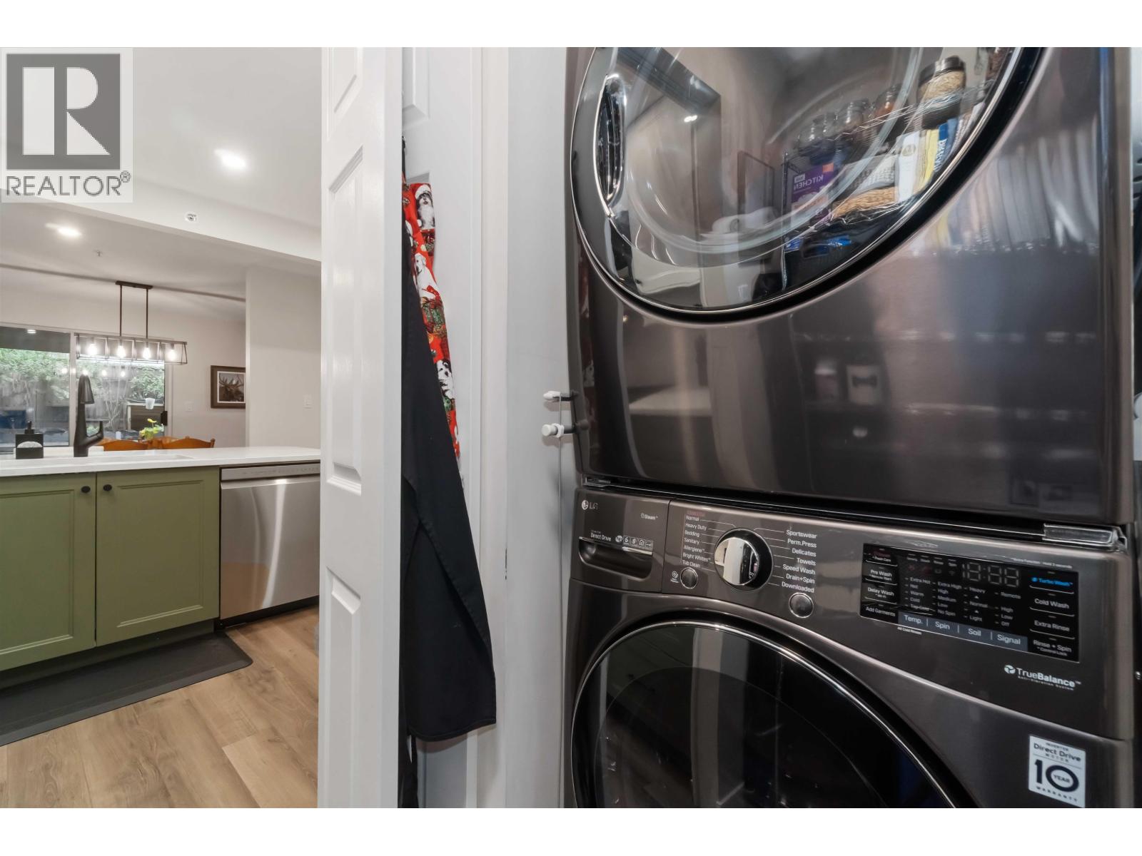 310 1000 Bowron Court, North Vancouver, British Columbia  V7H 2V8 - Photo 25 - R3061181