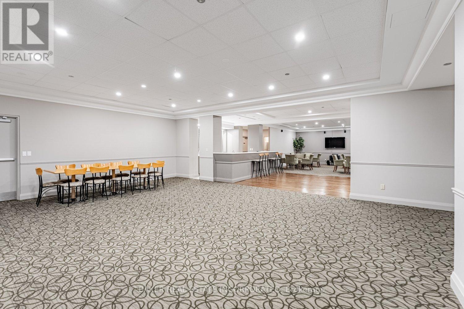 311 - 1150 Parkwest Place, Mississauga, Ontario  L5E 3K4 - Photo 22 - W12486863