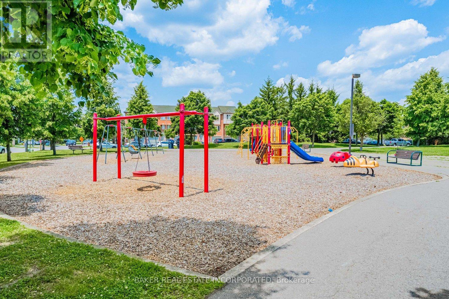 311 - 1150 Parkwest Place, Mississauga, Ontario  L5E 3K4 - Photo 25 - W12486863