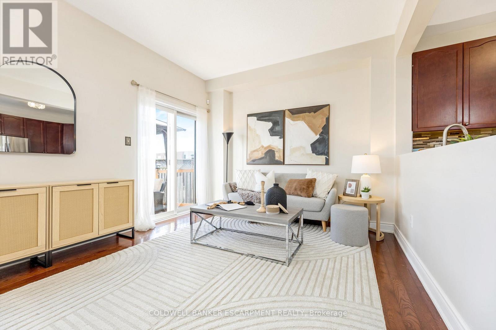 602 Yates Drive, Milton, Ontario  L9T 7R1 - Photo 10 - W12486865