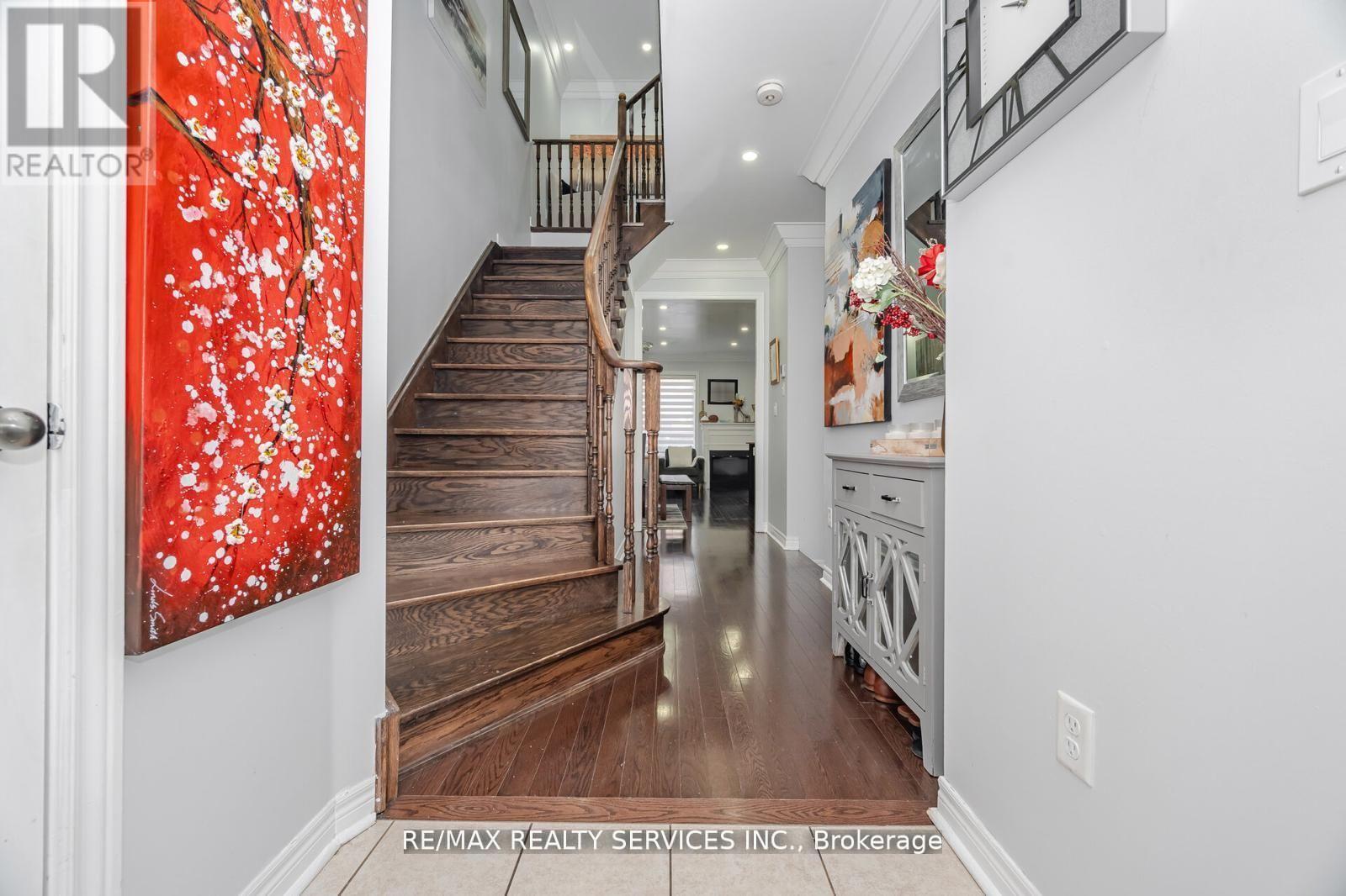 65 Fann Drive, Brampton, Ontario  L7A 4L3 - Photo 19 - W12486884