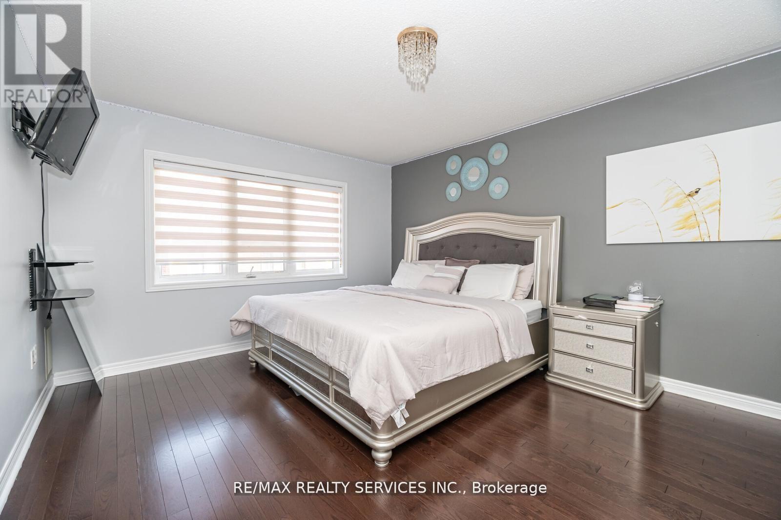 65 Fann Drive, Brampton, Ontario  L7A 4L3 - Photo 22 - W12486884