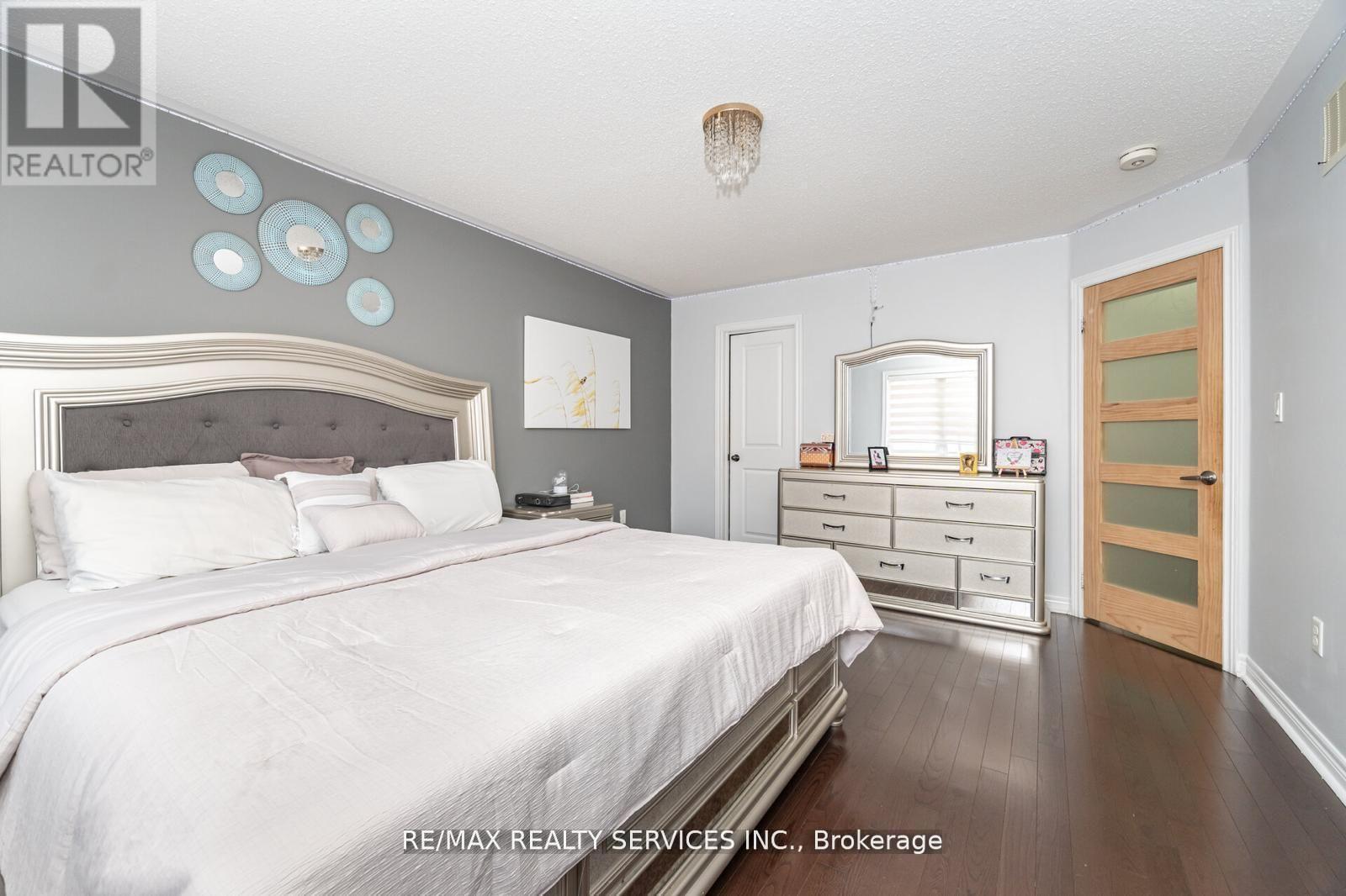 65 Fann Drive, Brampton, Ontario  L7A 4L3 - Photo 23 - W12486884