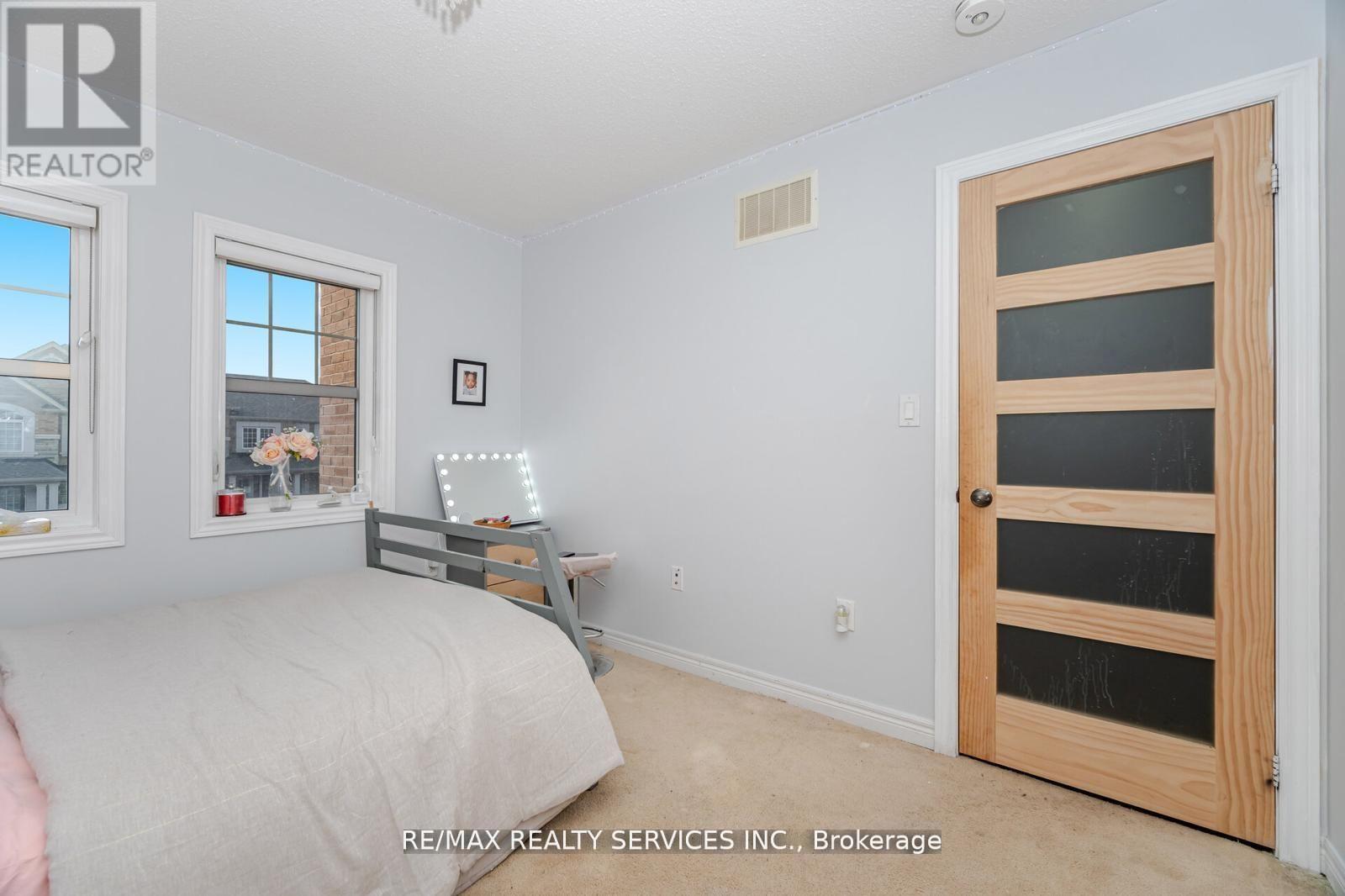 65 Fann Drive, Brampton, Ontario  L7A 4L3 - Photo 26 - W12486884