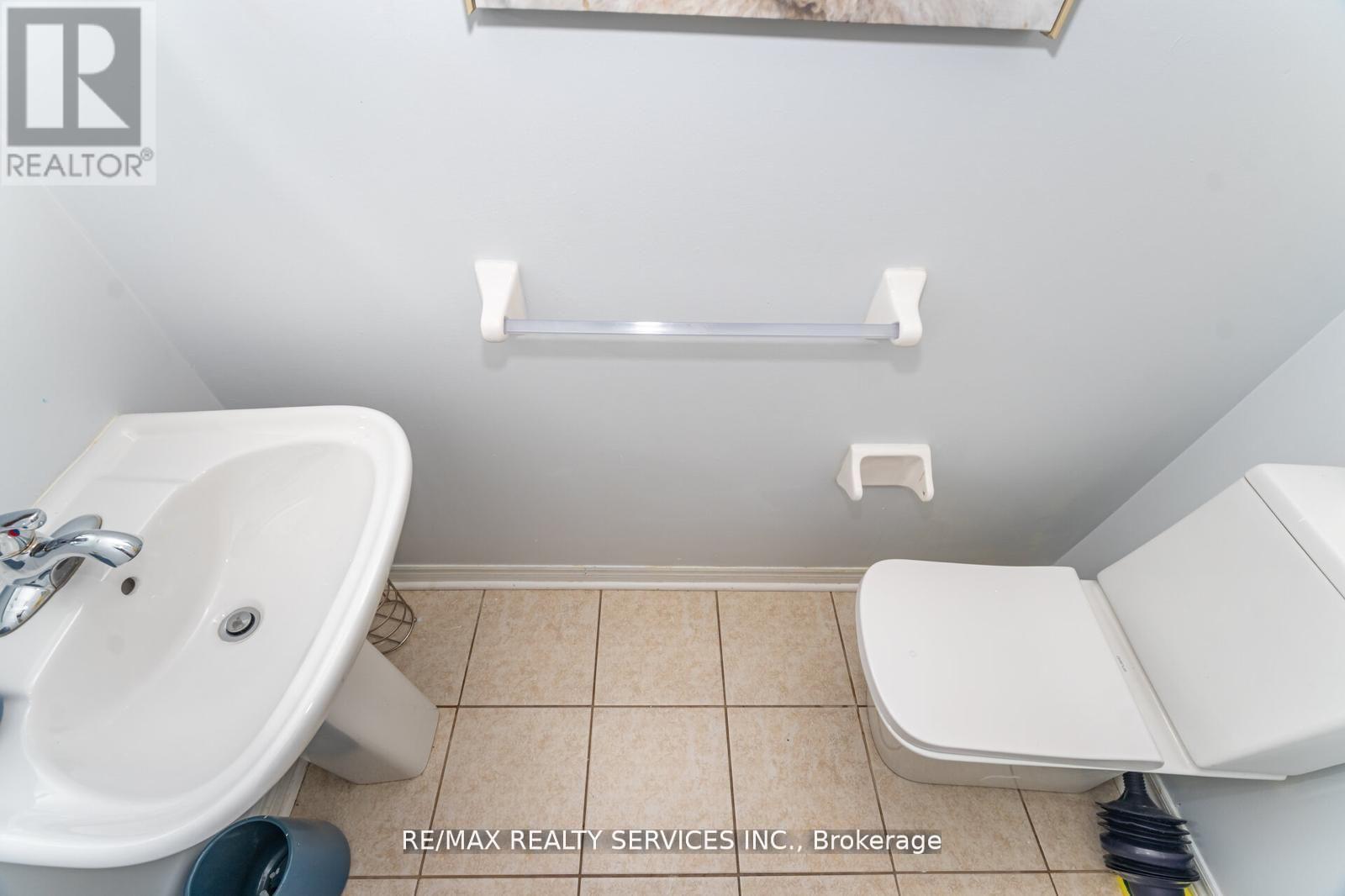 65 Fann Drive, Brampton, Ontario  L7A 4L3 - Photo 28 - W12486884