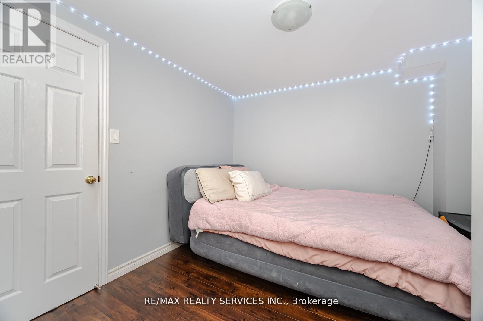 65 Fann Drive, Brampton, Ontario  L7A 4L3 - Photo 34 - W12486884