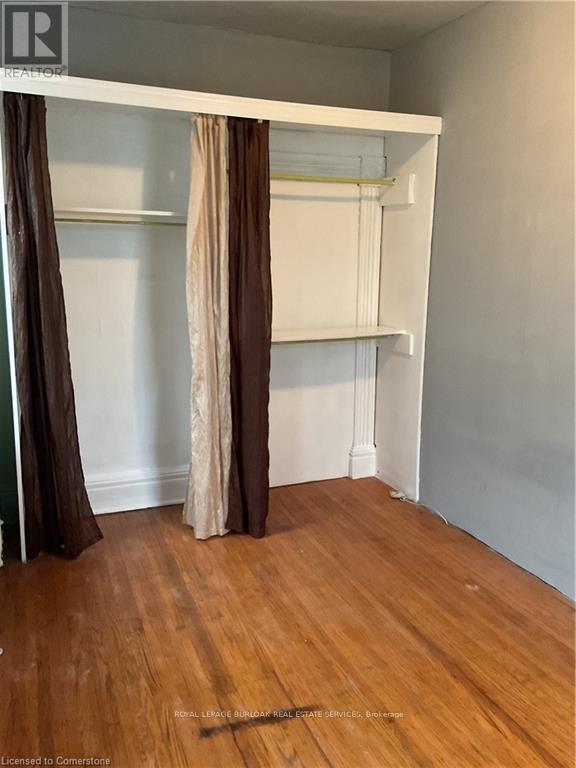 2 - 303 East 19 Street, Hamilton, Ontario  L9A 5S6 - Photo 10 - X12486875