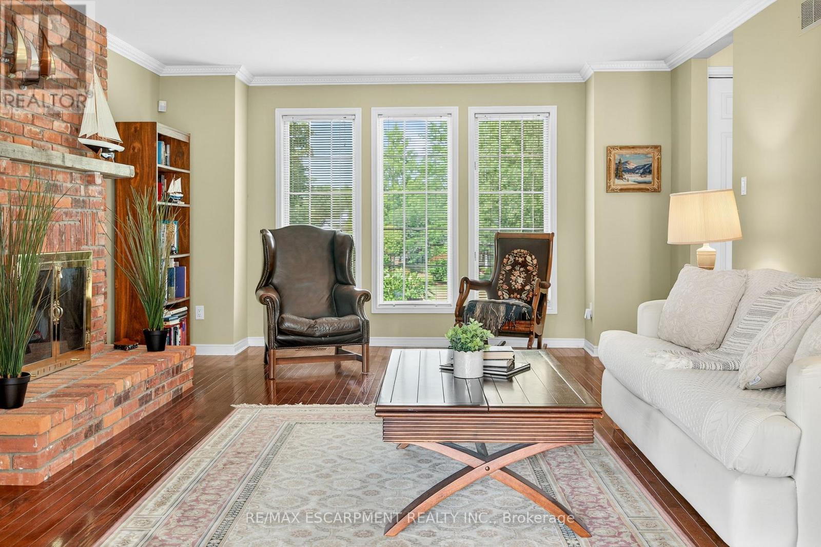 22 Weneil Drive, Hamilton, Ontario  L8B 0Z6 - Photo 25 - X12486886