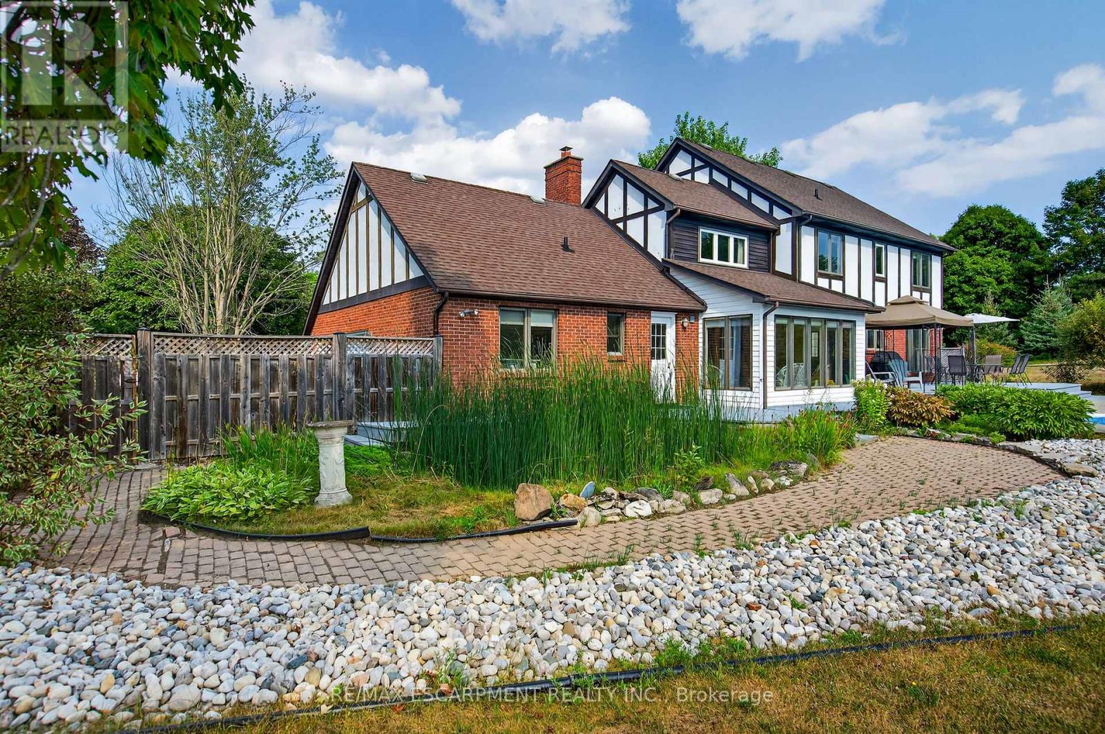 22 Weneil Drive, Hamilton, Ontario  L8B 0Z6 - Photo 45 - X12486886