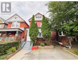 24 SOMERSET AVENUE, Hamilton, Ontario