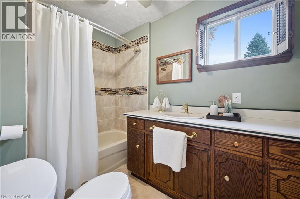 34 Belmont Avenue E, Kitchener, Ontario  N2M 4B9 - Photo 18 - 40781067