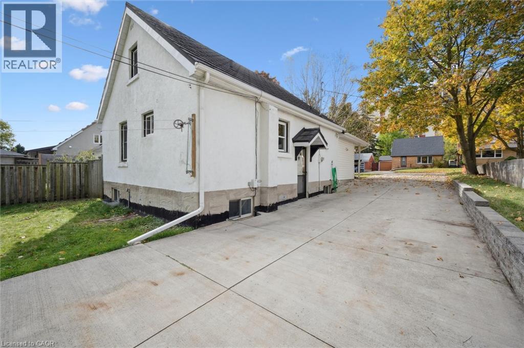 34 Belmont Avenue E, Kitchener, Ontario  N2M 4B9 - Photo 29 - 40781067