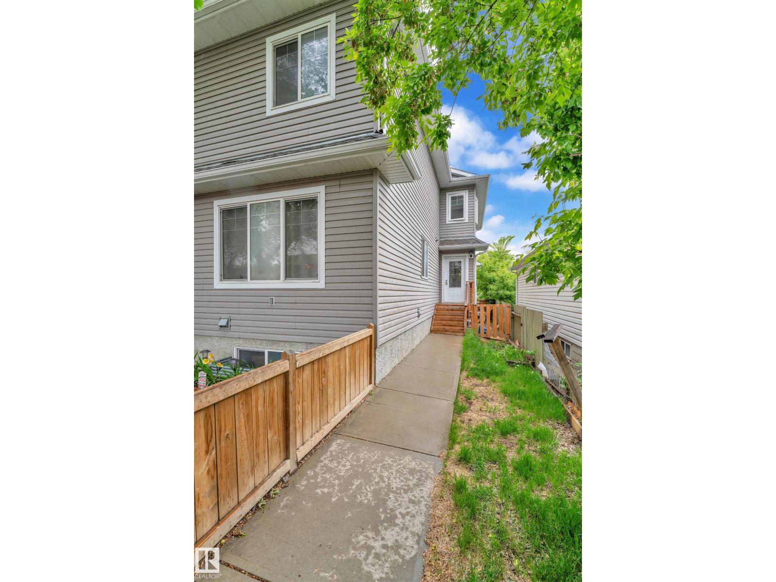 12029 77 St Nw, Edmonton, Alberta  T5B 2G6 - Photo 3 - E4459152