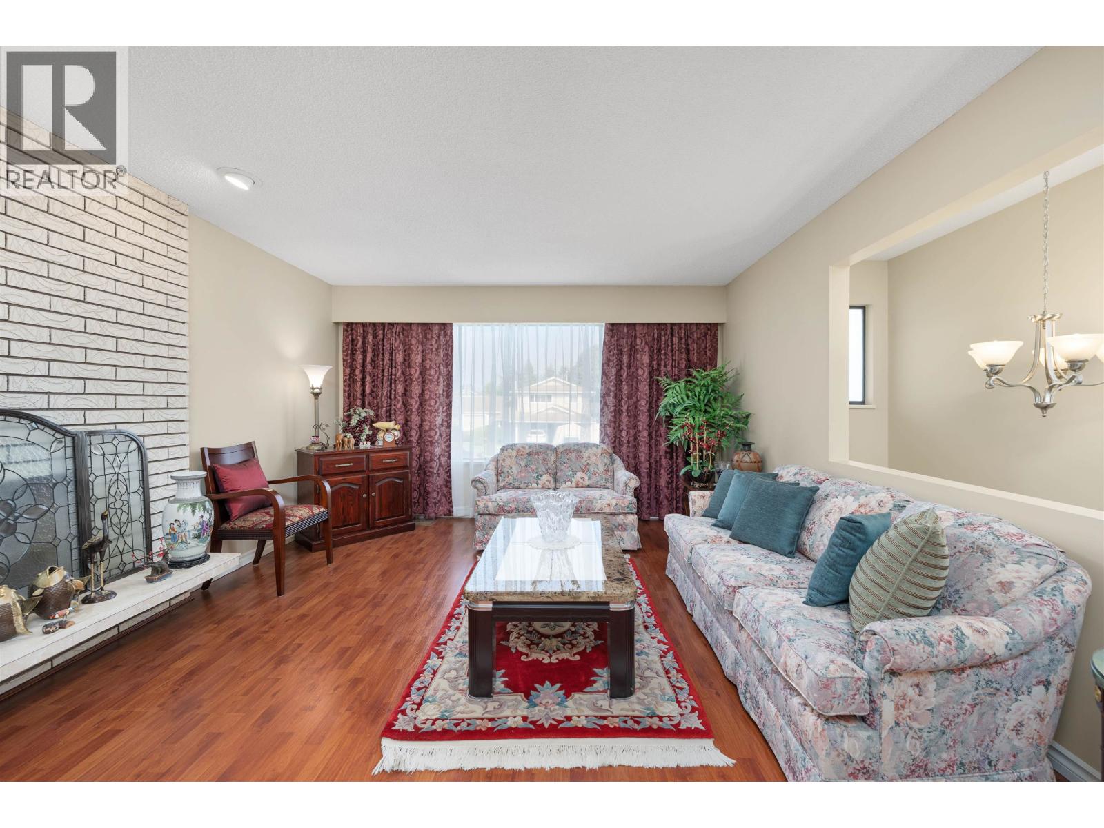 8680 Demorest Drive, Richmond, British Columbia  V7A 4M1 - Photo 4 - R3062837