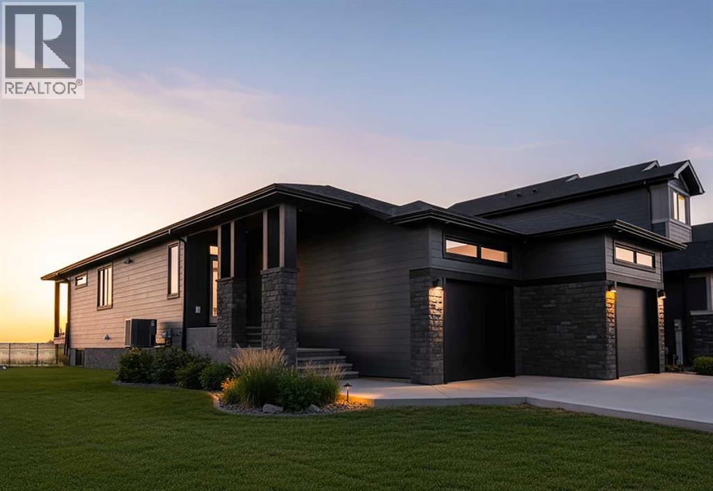 1712 Sixmile View S, Lethbridge, Alberta