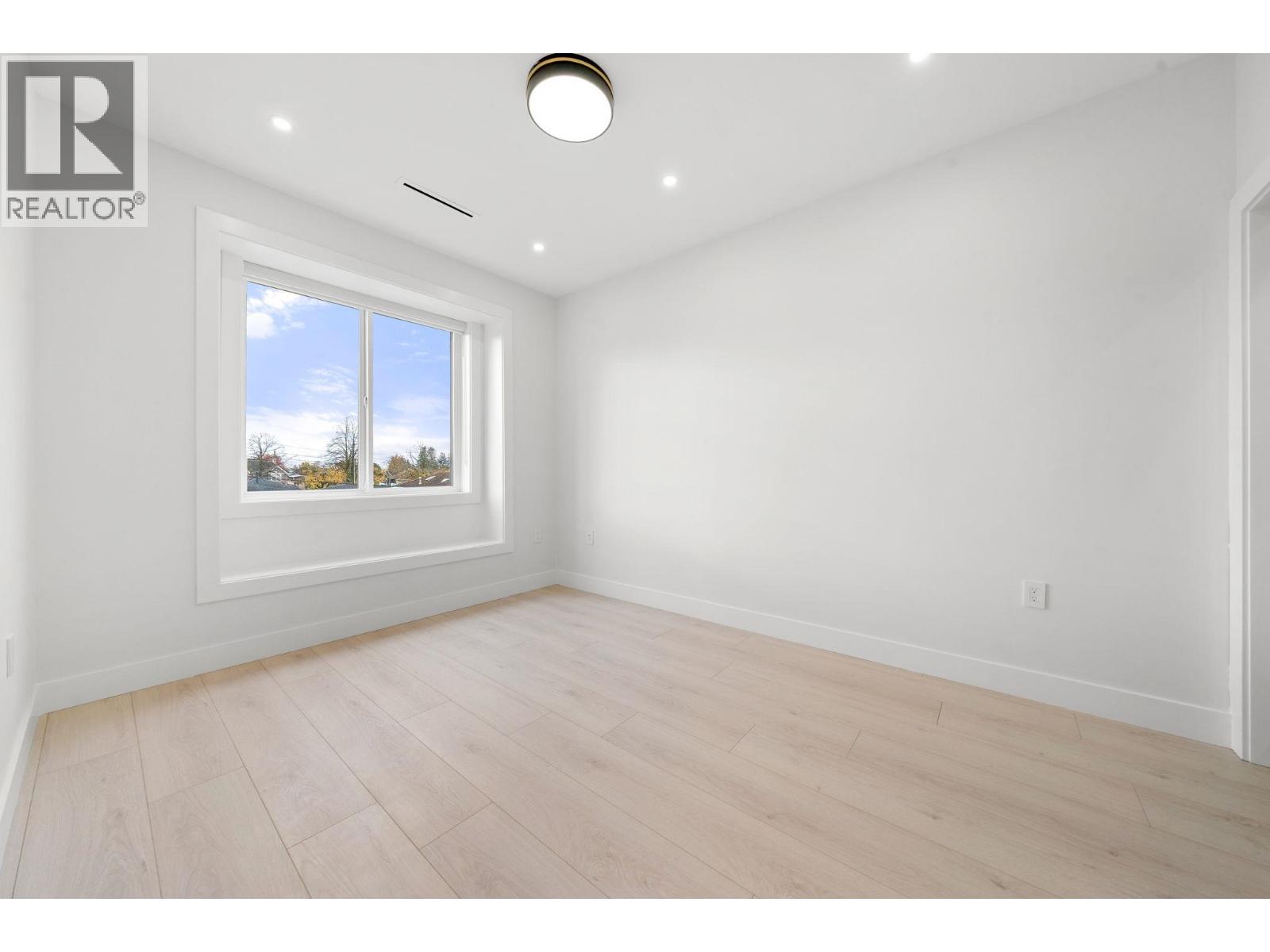 1 3274 E 44th Avenue, Vancouver, British Columbia  V5R 3B1 - Photo 35 - R3062606