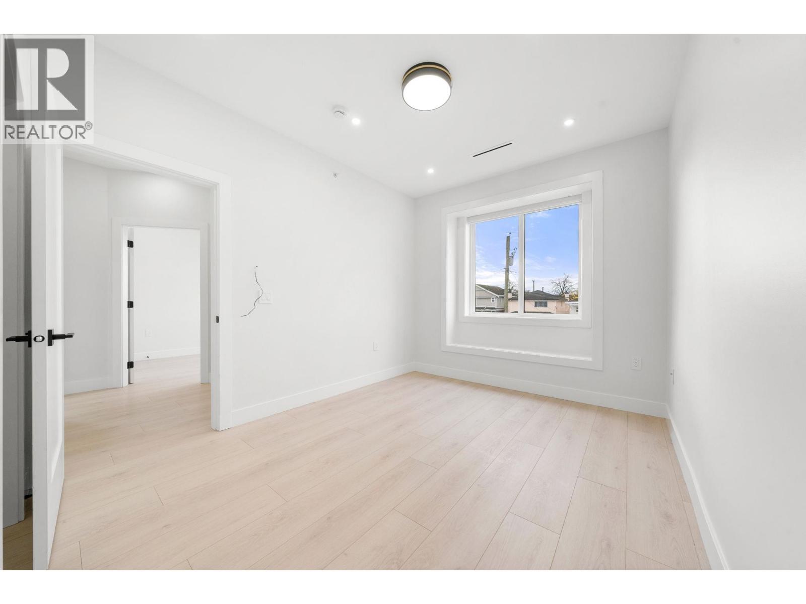 1 3274 E 44th Avenue, Vancouver, British Columbia  V5R 3B1 - Photo 36 - R3062606