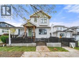 1 3274 E 44TH AVENUE