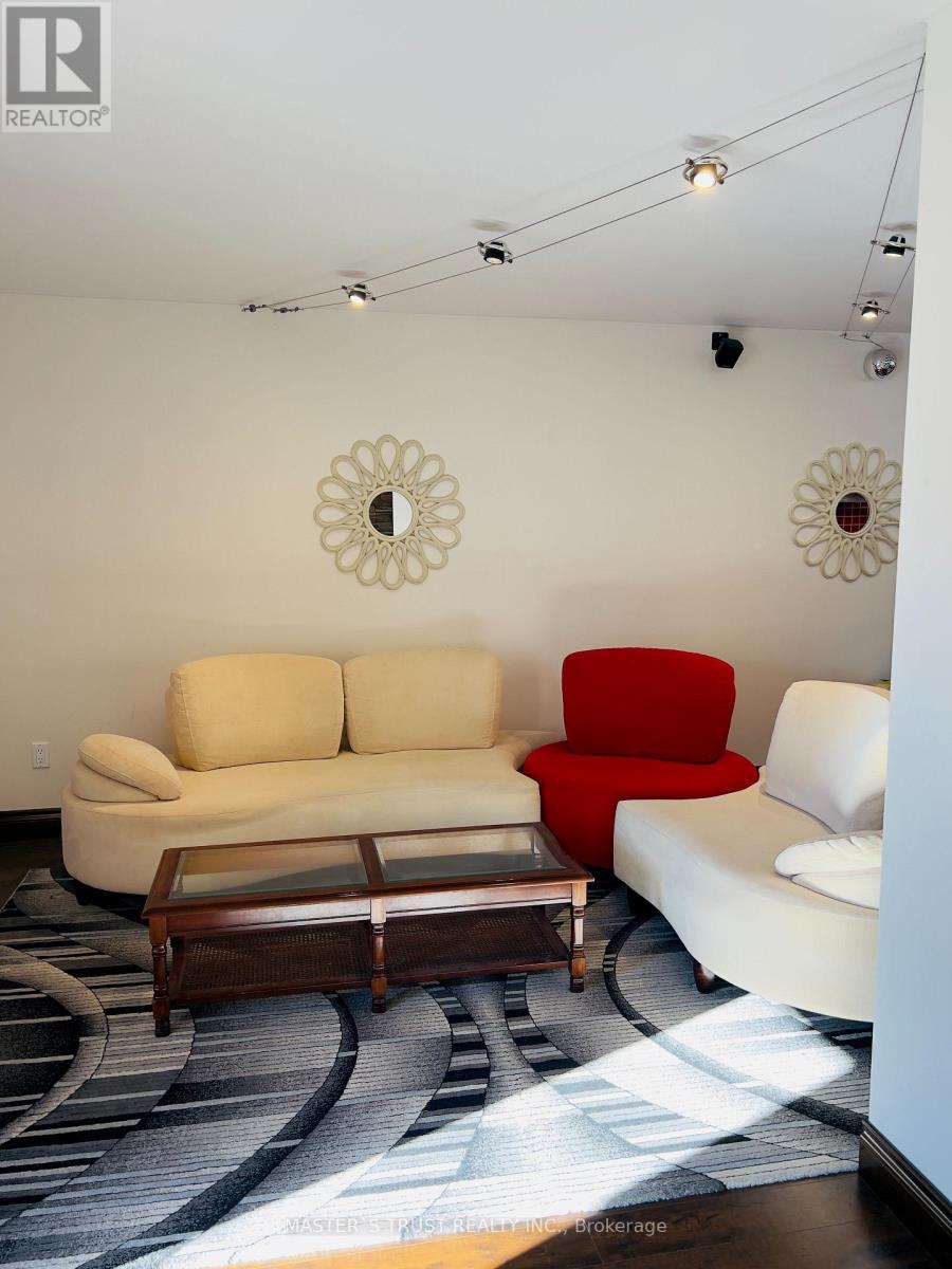 40 Weekes Drive, Ajax, Ontario  L1T 3T2 - Photo 18 - E12486902