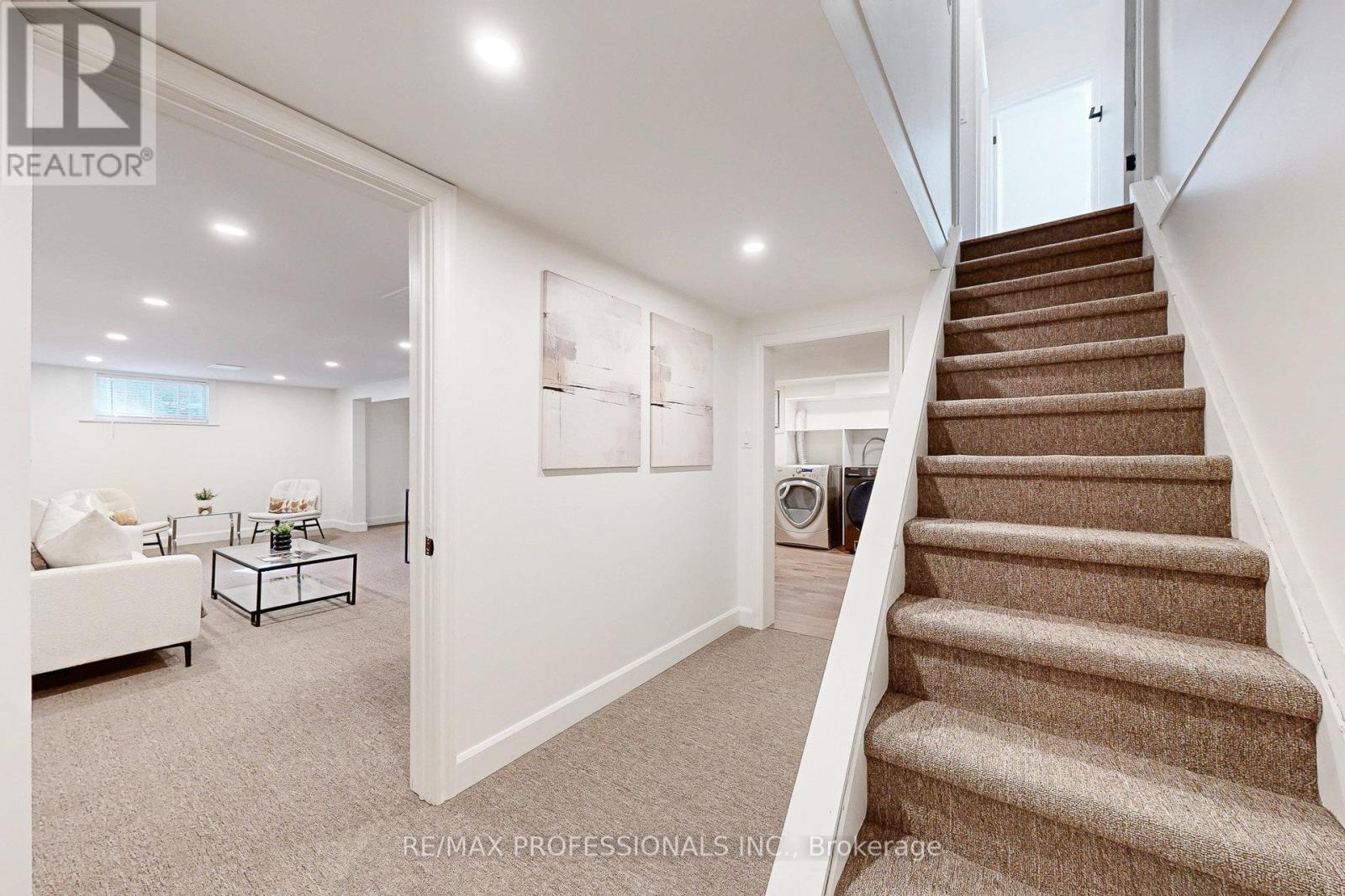 146 Pinegrove Avenue, Toronto, Ontario  M1N 2G9 - Photo 19 - E12486907