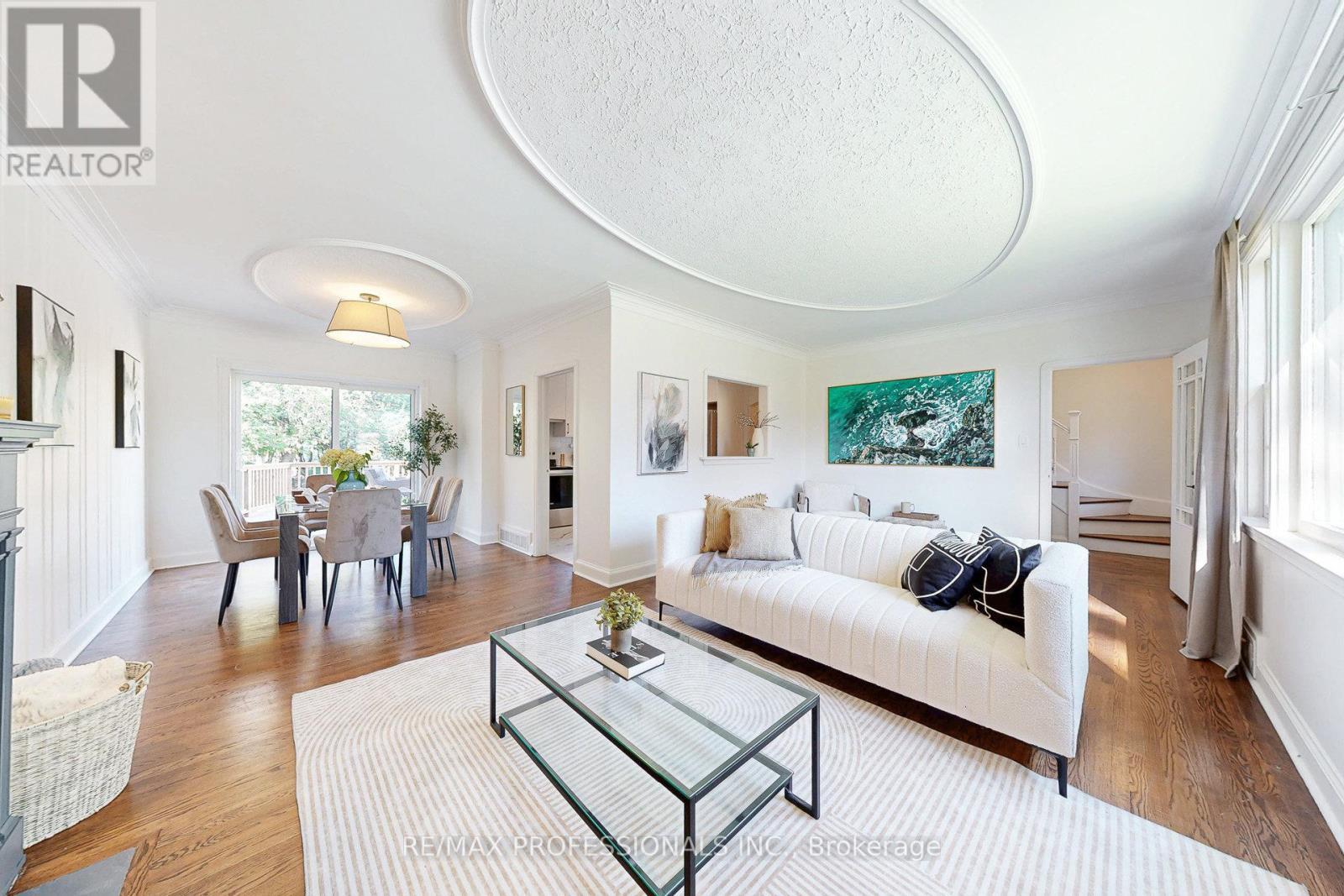 146 Pinegrove Avenue, Toronto, Ontario  M1N 2G9 - Photo 2 - E12486907