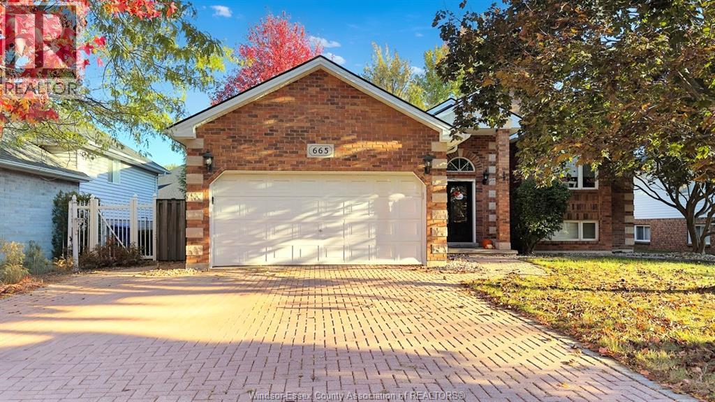 665 DELAWARE, LaSalle, Ontario