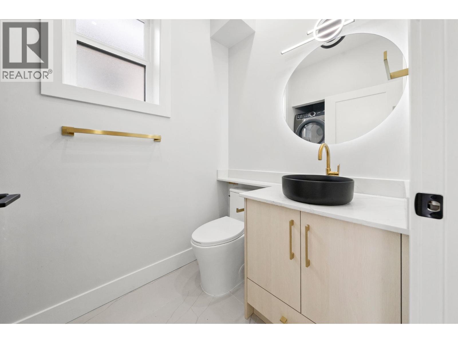 2 3274 E 44th Avenue, Vancouver, British Columbia  V5R 3B1 - Photo 34 - R3062629