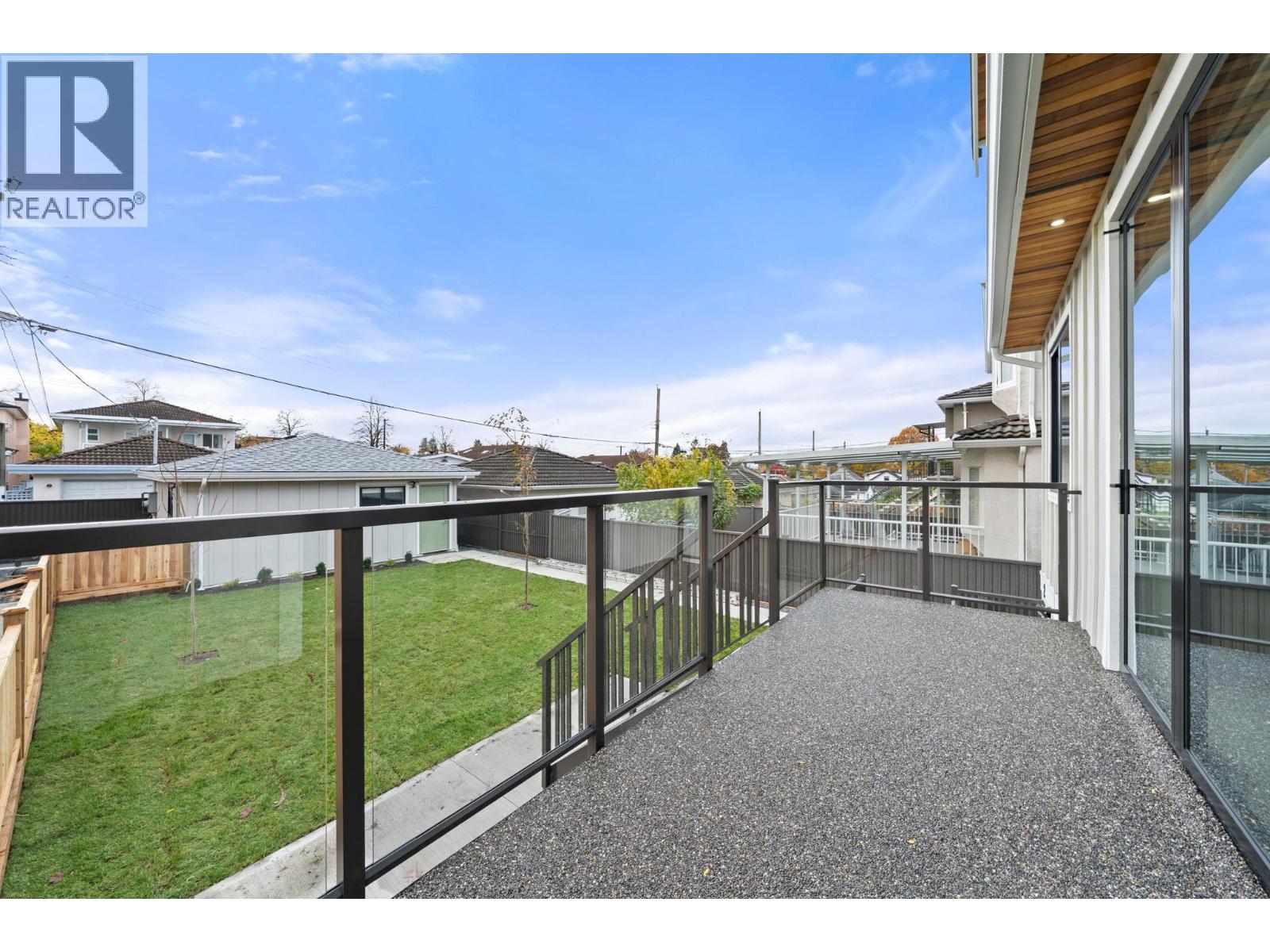 2 3274 E 44th Avenue, Vancouver, British Columbia  V5R 3B1 - Photo 38 - R3062629