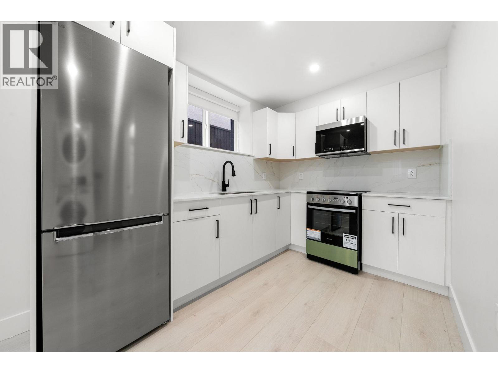 2 3274 E 44th Avenue, Vancouver, British Columbia  V5R 3B1 - Photo 23 - R3062629