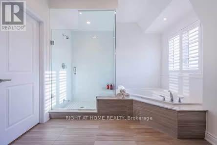 70 - 290 Royalton Common, Oakville, Ontario  L6H 0N4 - Photo 20 - W12486909