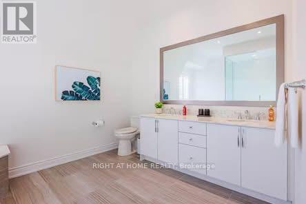 70 - 290 Royalton Common, Oakville, Ontario  L6H 0N4 - Photo 21 - W12486909