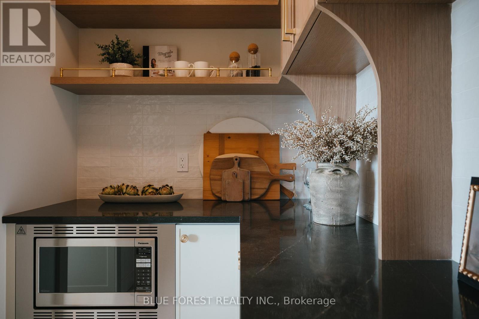 4 Edgeview Crescent, Middlesex Centre, Ontario  N0L 1R0 - Photo 13 - X12486919