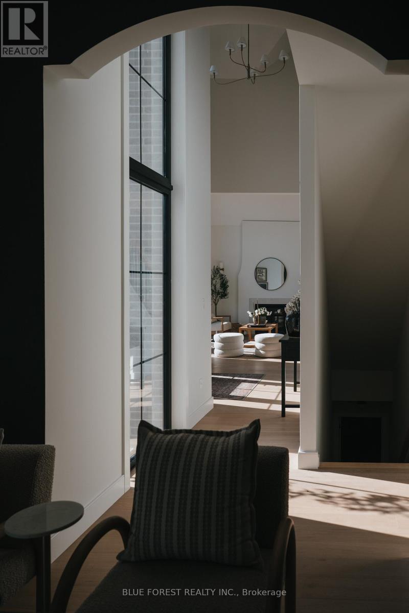 4 Edgeview Crescent, Middlesex Centre, Ontario  N0L 1R0 - Photo 19 - X12486919