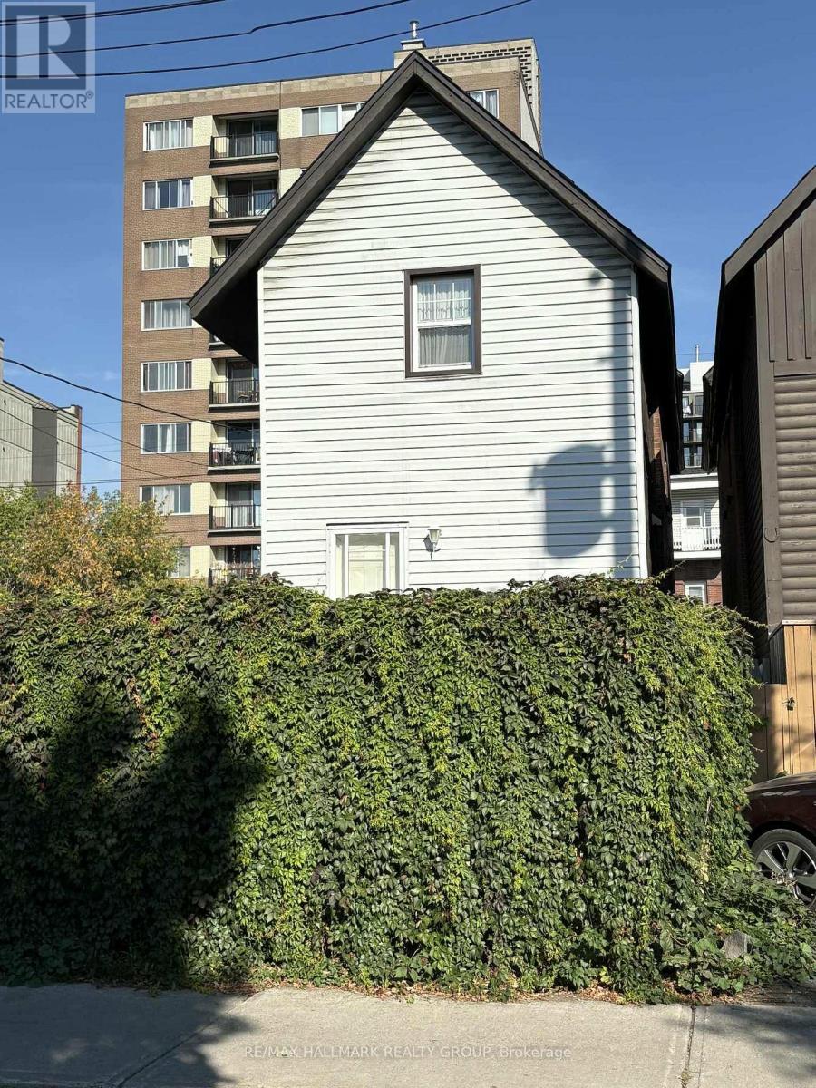 360 Gilmour Street, Ottawa, Ontario  K2P 0R3 - Photo 5 - X12486912