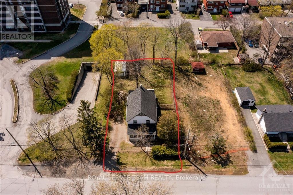 830 High Street, Ottawa, Ontario  K2B 6C4 - Photo 5 - X12486915